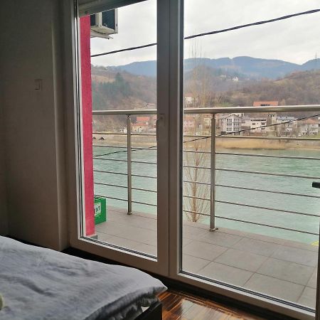 Apartmani Simic Višegrad エクステリア 写真