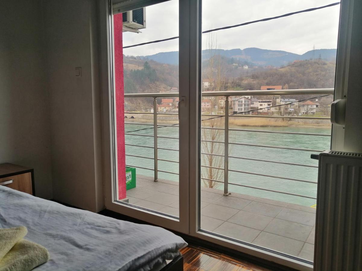 Apartmani Simic Višegrad エクステリア 写真