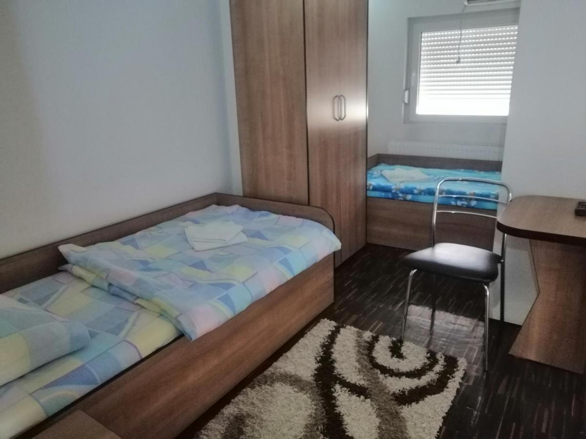 Apartmani Simic Višegrad エクステリア 写真